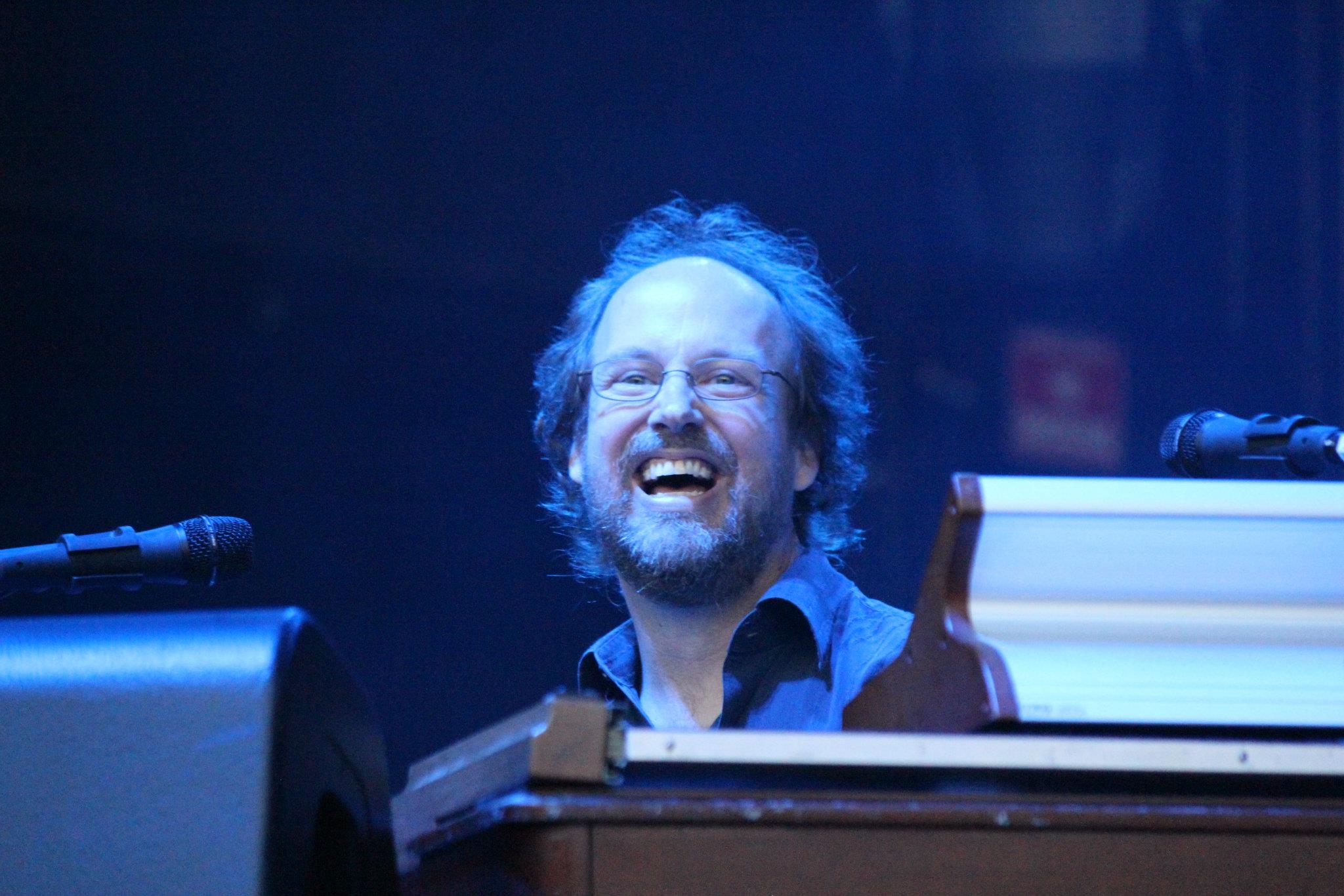 Phish won't play Halloween, Page will be at BB King Club – NYC