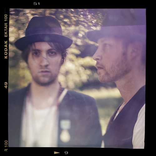 Sweden's Slim Loris Release "Future Echoes And Past Replays"