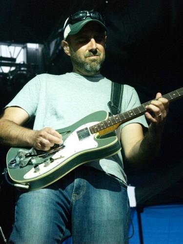 Win a chance to play w/ Floodwood (featuring Al & Vinnie from moe.)