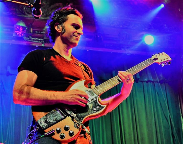 Grateful Web Interview with Dweezil Zappa