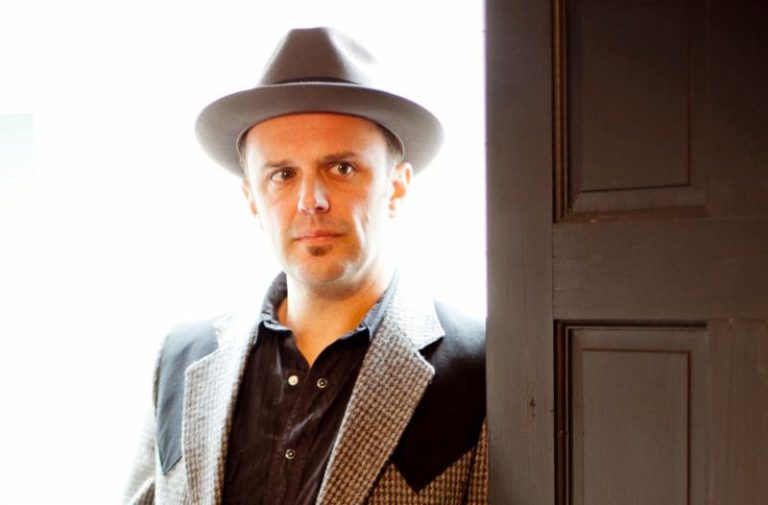 Mark Erelli Streams For A Song @ Folk Alley