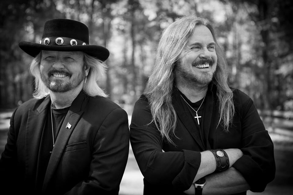 Van Zant Releases Red, White & Blue (Live)
