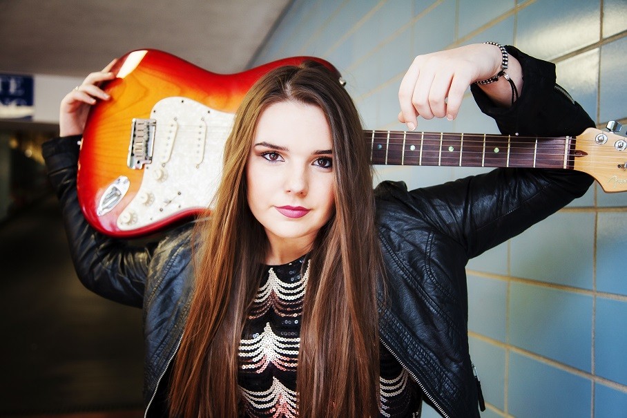Ally Venable Set To Release Her Debut CD