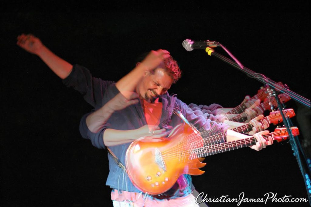 Ekoostik hookah's John Mullins passes