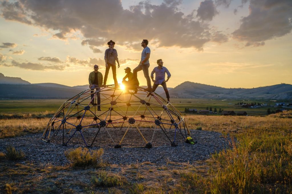 Brothers Comatose Release New Song