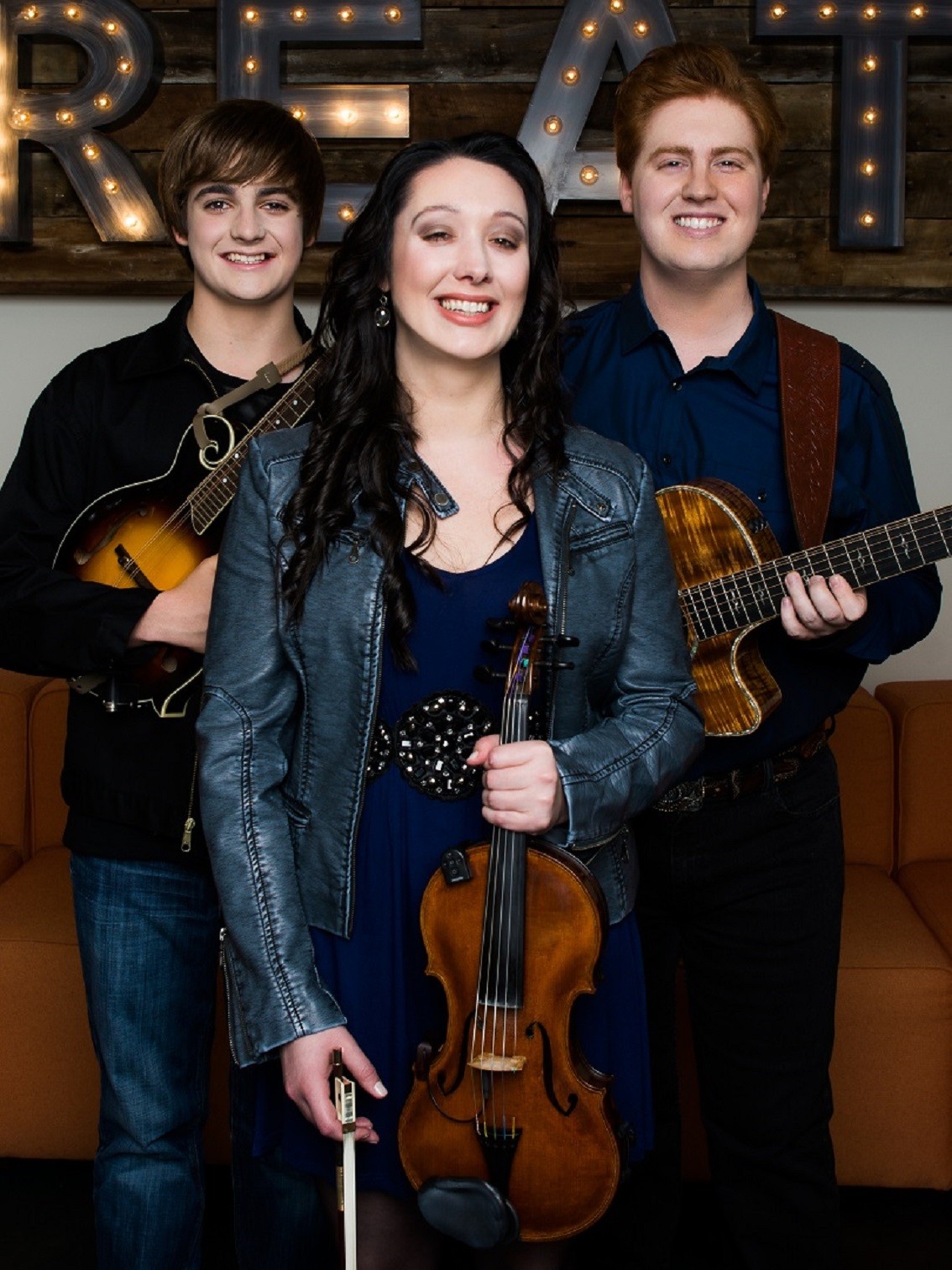 The Acoustic Music of Raven and Red Soars on New CD