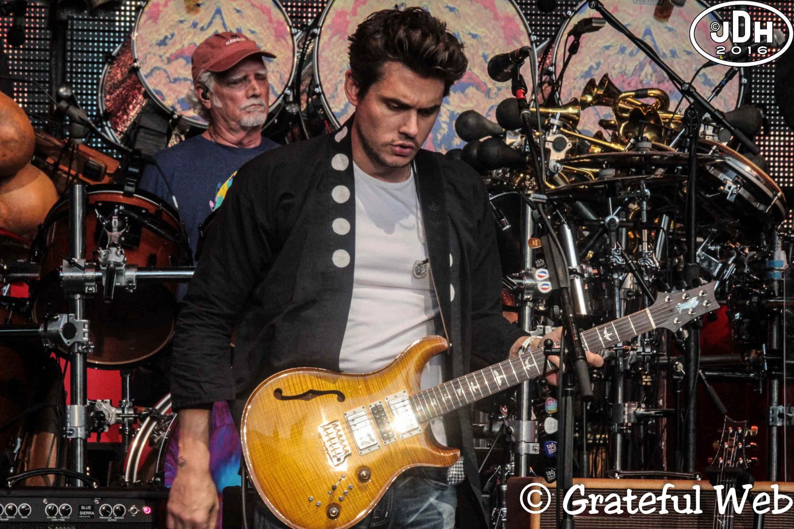 John Mayer is recovering well in hospital