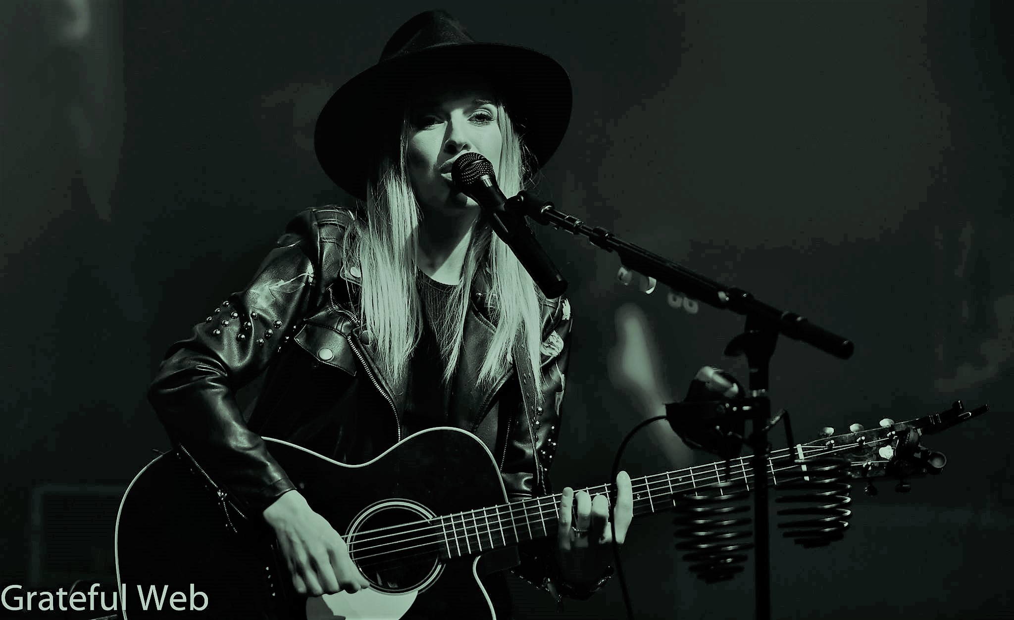 Grateful Web Interview with ZZ Ward