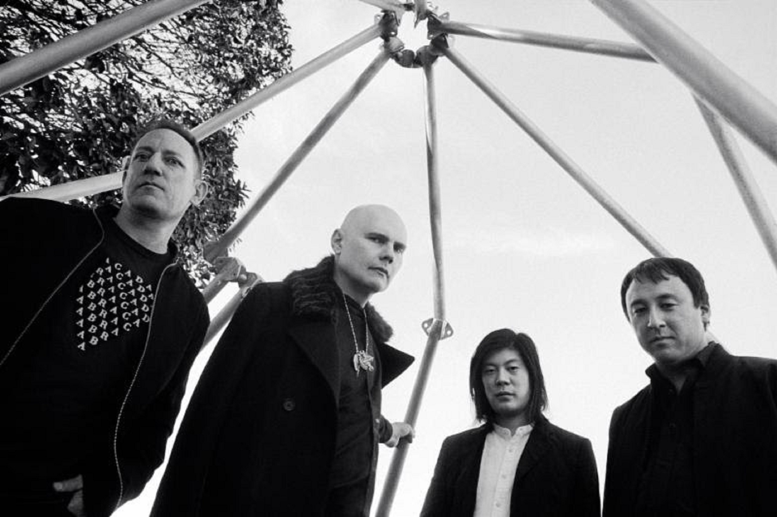 The Smashing Pumpkins Featuring Original Members Announce First Tour Since 2000