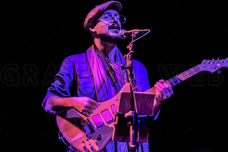 "Like A Road Leading Home" | The Warfield | Review