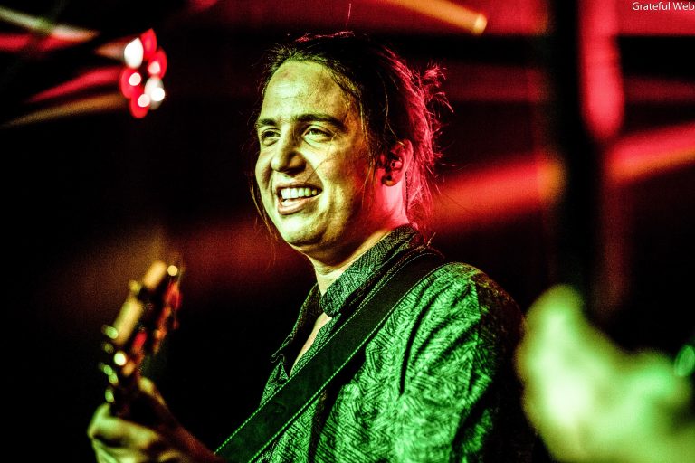 Magic Beans + Kitchen Dwellers | Woodlands Tavern