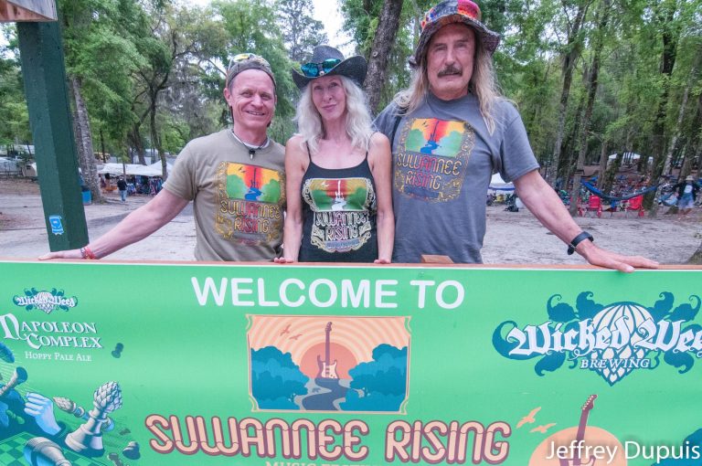 Grateful Music Lovers Gather For Spring Festival Debut