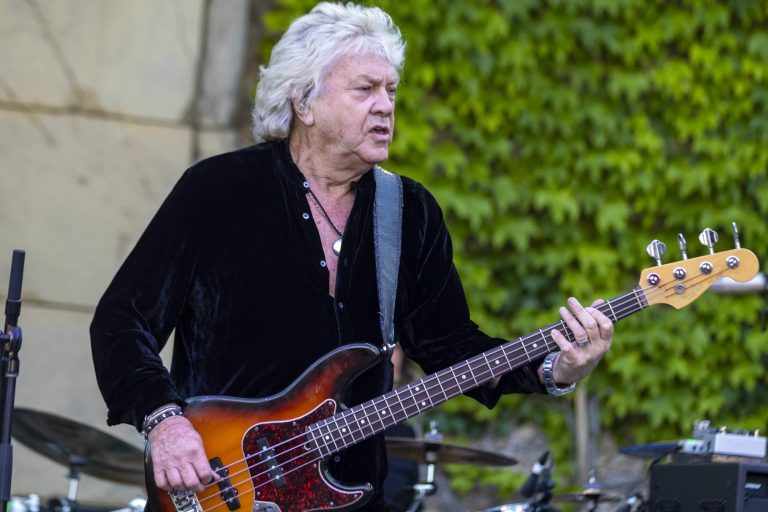 The Royal Affair Tour Wraps Up at the Historic Saratoga Winery