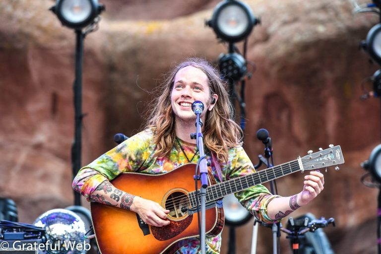 Billy Strings named 2019 IBMA New Artist of the Year, Guitar Player of the Year
