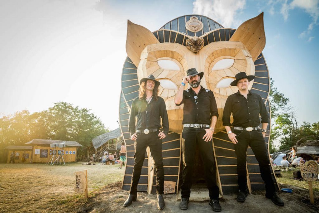 Dirtwire Drop's New Single “Talking Bird"