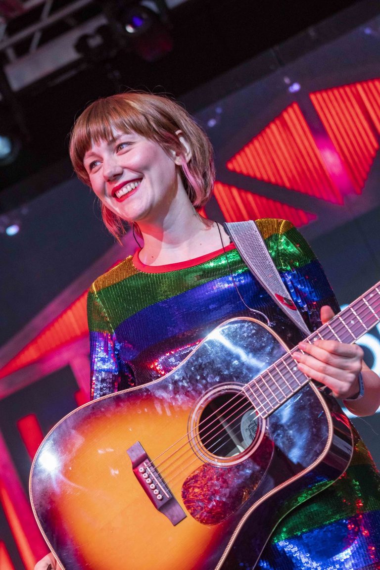 MOLLY TUTTLE RELEASES NEW VIDEO FOR "SLEEPWALKING"