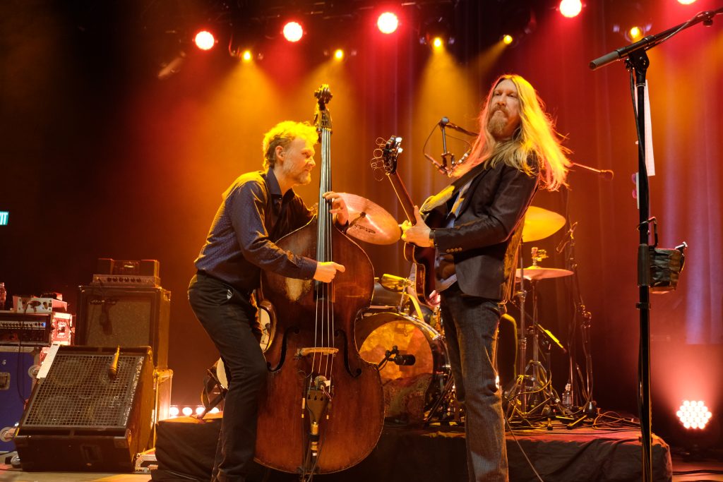 The Wood Brothers Release New Single "The One I Love"