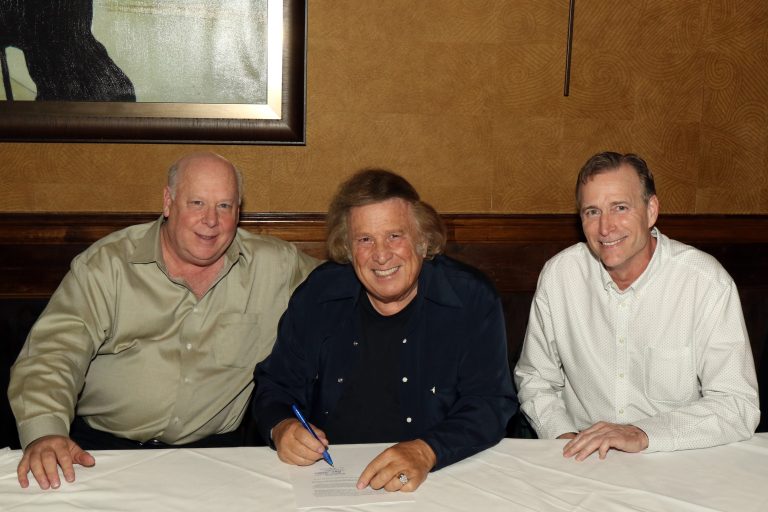 Don McLean Inks Recording Deal With Time Life