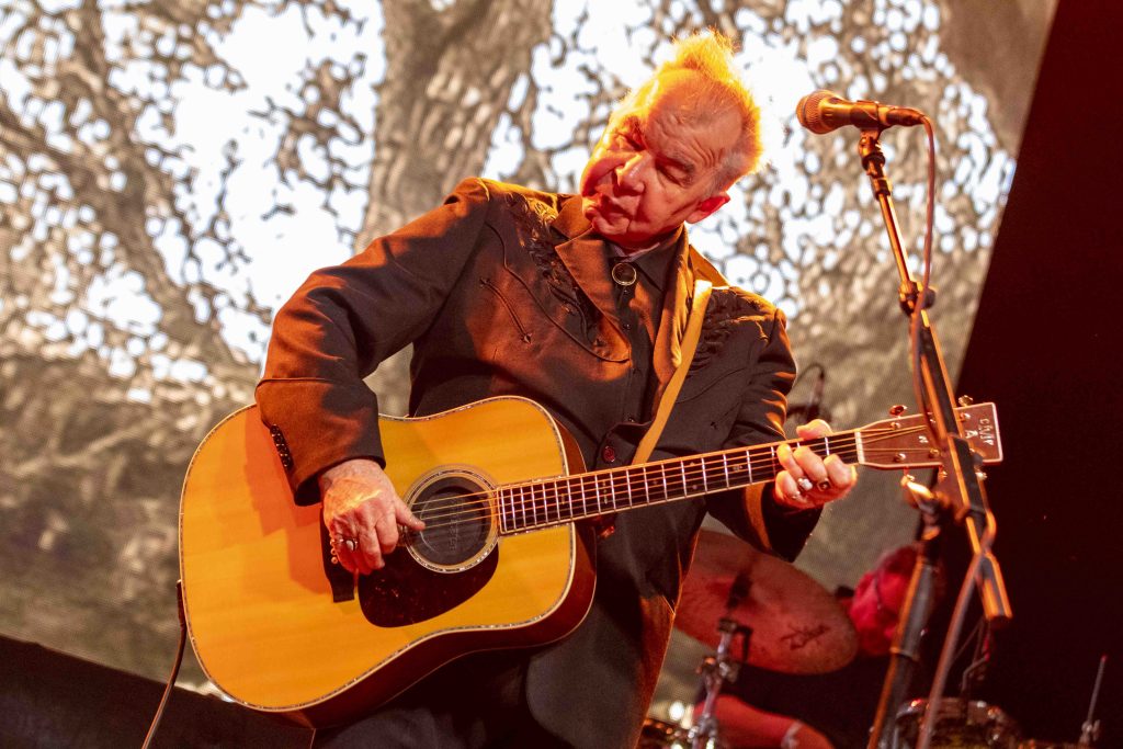 The String Cheese Incident pay homage to John Prine