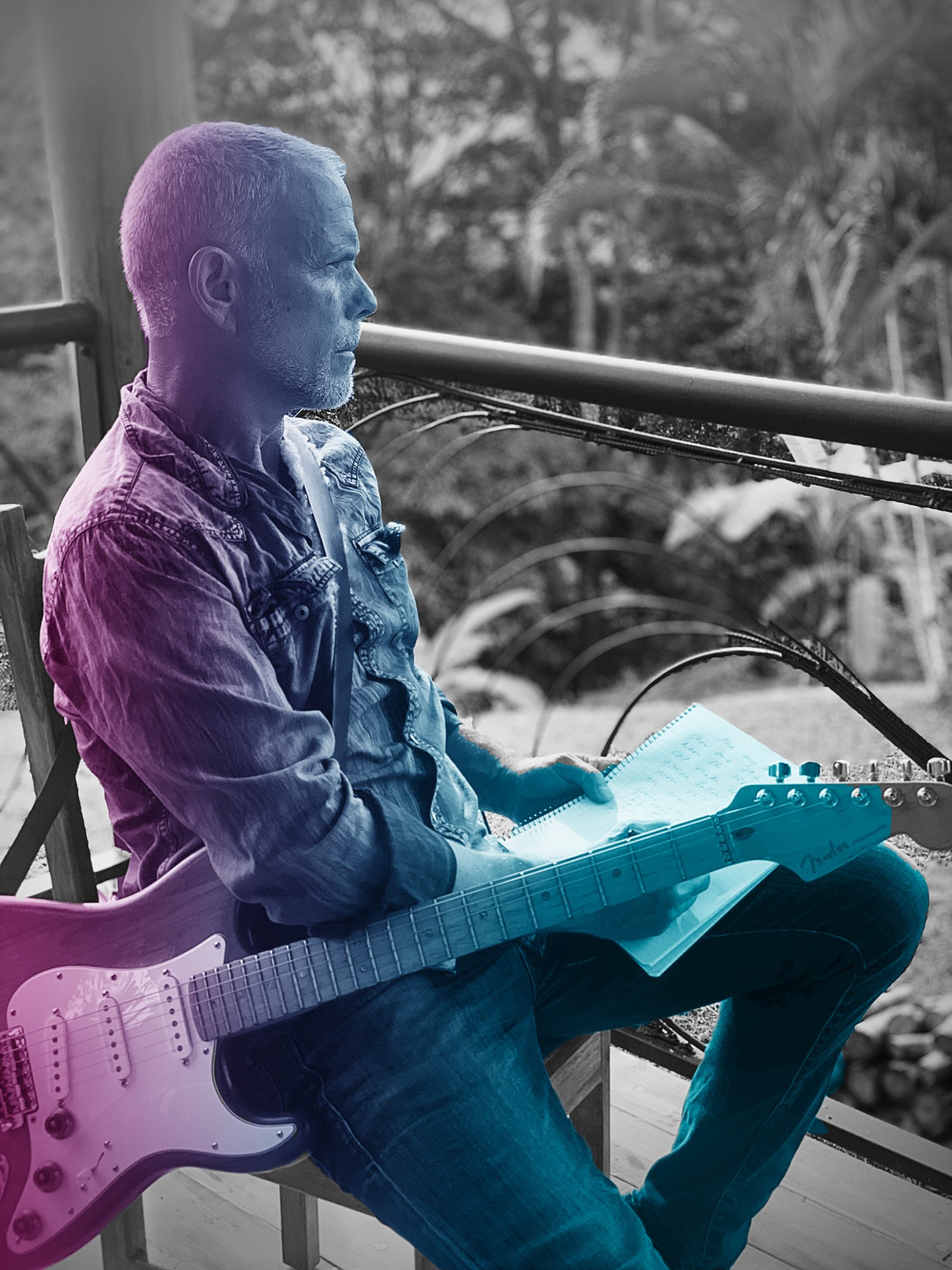 Jonathan Conant releases his new single "Never Never Never"