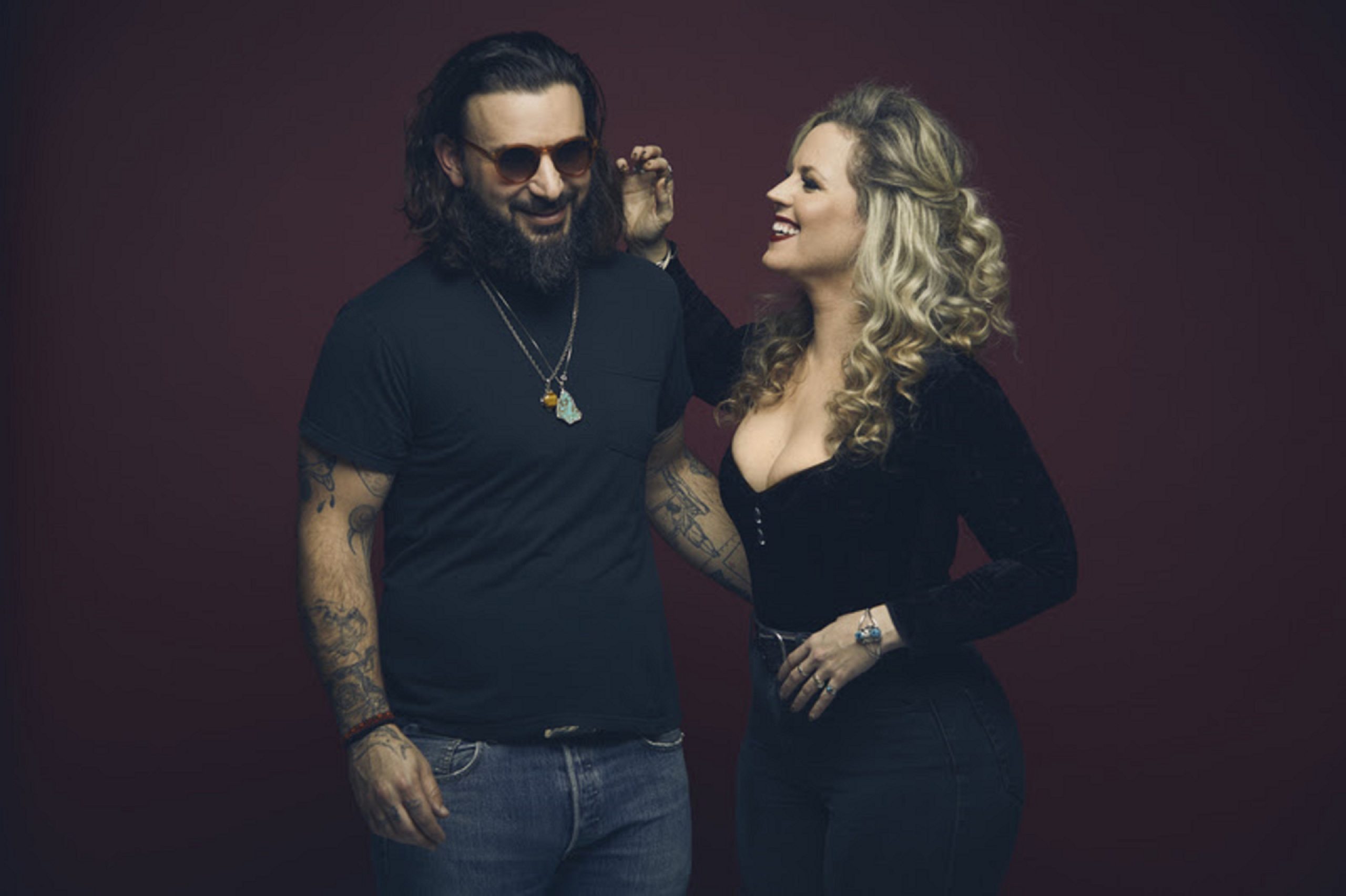 Smooth Hound Smith Celebrate "Little Rock n Roll Clubs" With New Single