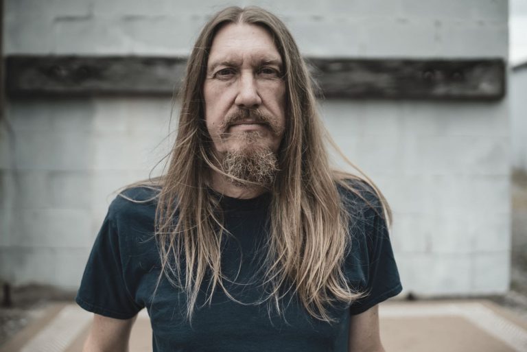 Oliver Wood Releases Debut Single – A Collaboration w/ Phil Cook – "Soul Of This Town"