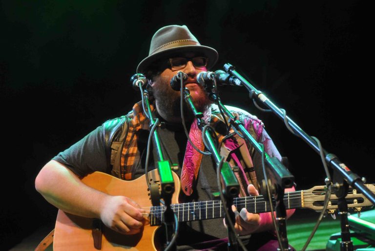 Zach Deputy Releases "How Sweet It Is," Announces New Album, Roses