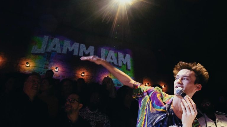 Jacob Collier shares "Human Nature" live from Jammcard JammJam performance