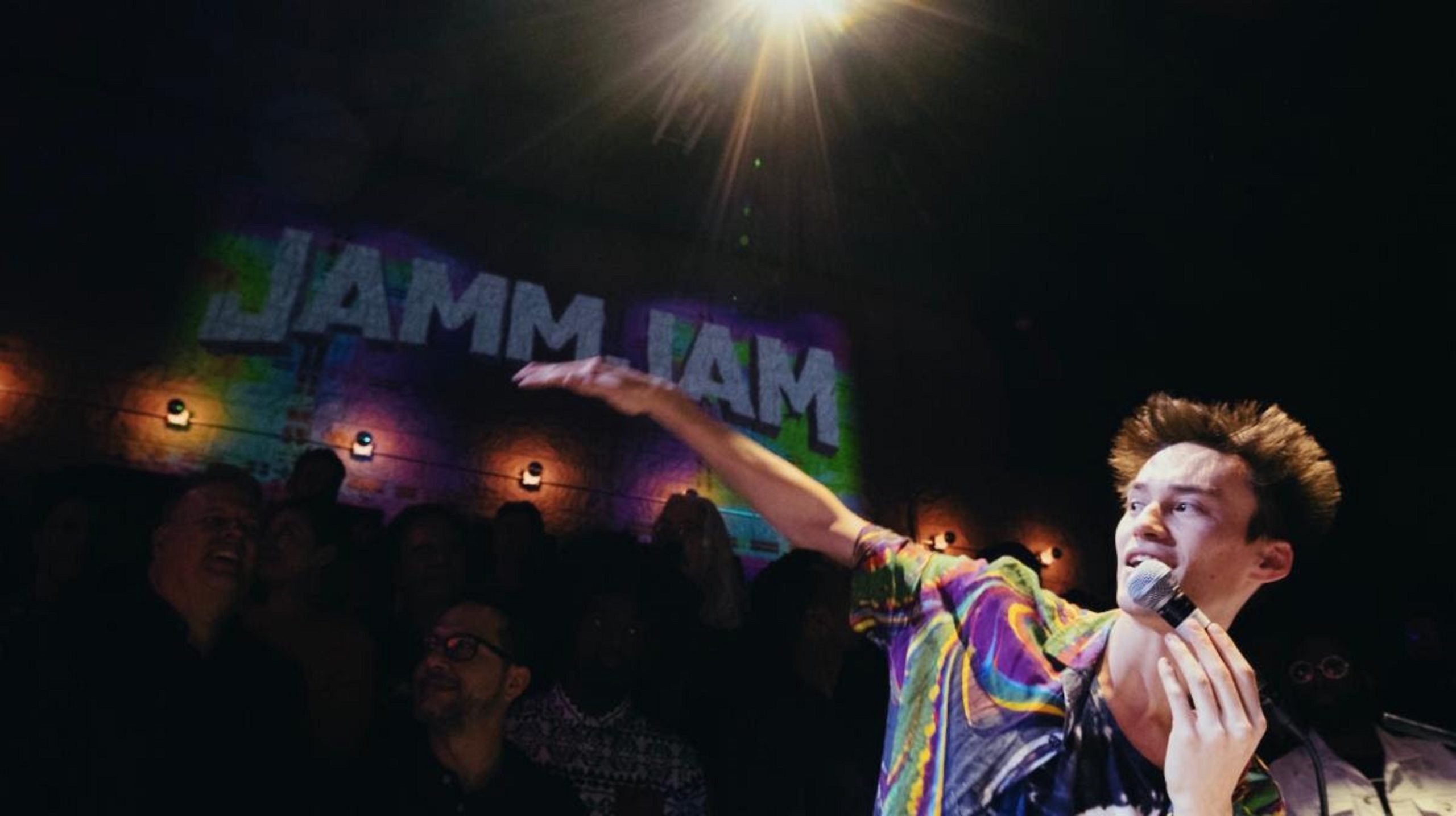 Jacob Collier shares "Human Nature" live from Jammcard JammJam performance