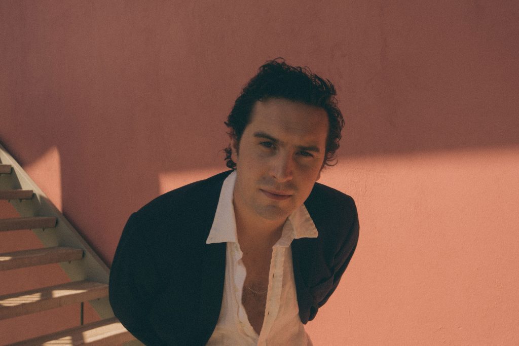 Danny Golden Releases New Single + Video