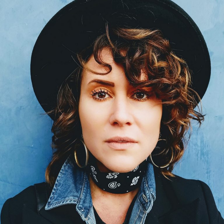 Emily Moment shares new single "Master of One"