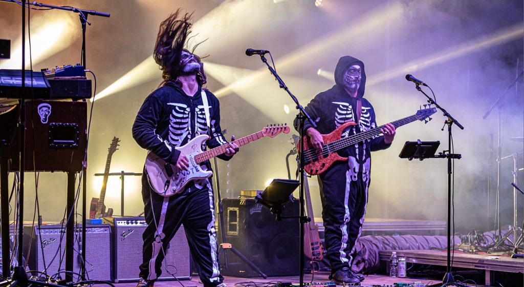 PINK TALKING FISH RELEASE VIDEO: CARINI/WAR PIGS MASHUP FROM HALLOWEEN 2020