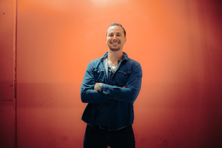 Quin McIntosh releases debut single, ‘Robert Earl Keen’