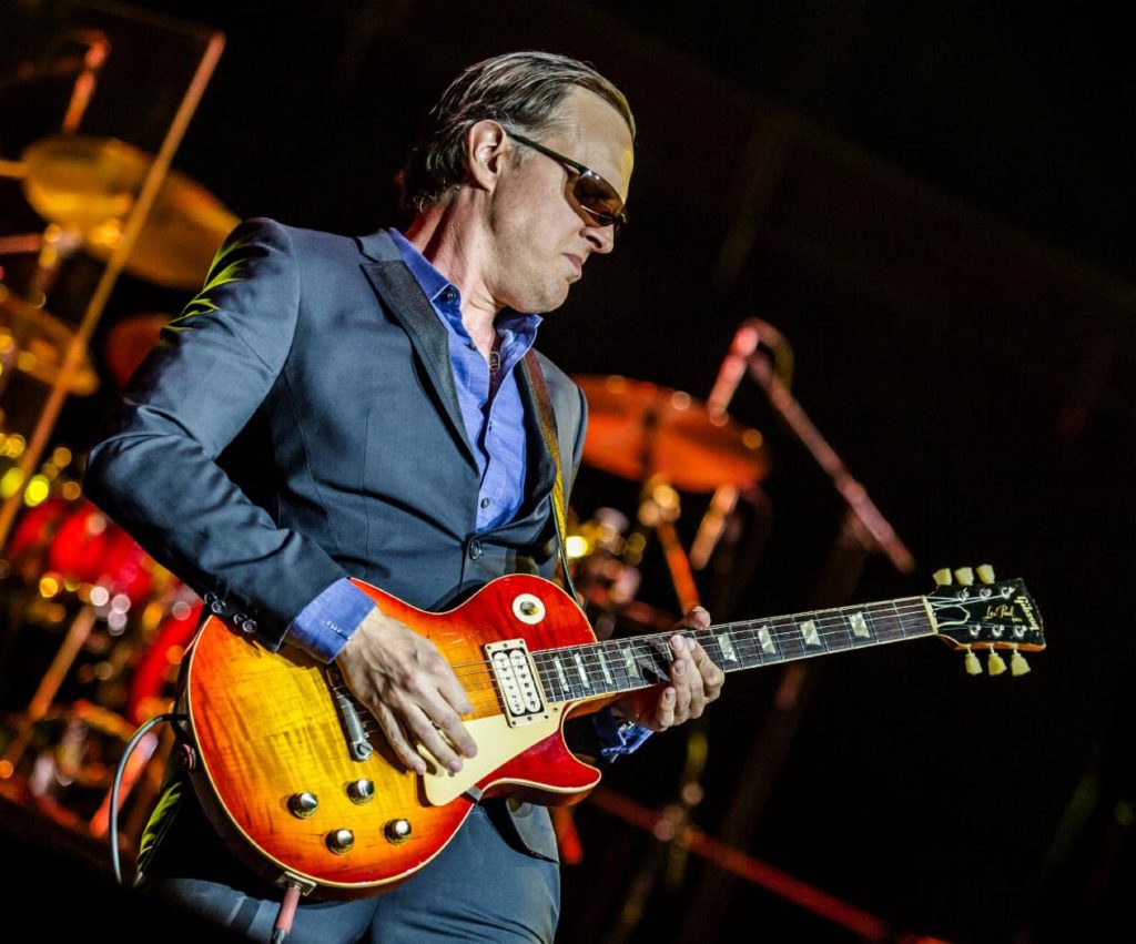 Joe Bonamassa announces extensive U.S. fall tour for 2021