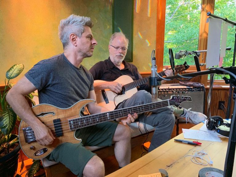 Leo Kottke & Mike Gordon unveil first tour together in 16 years