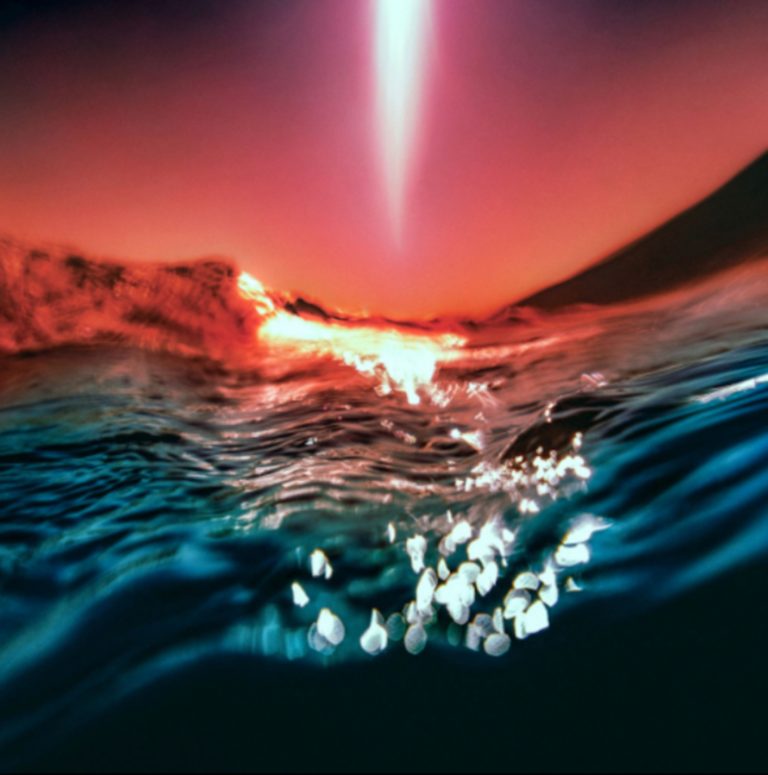 Bonobo’s “Richly Rewarding” new album 'Fragments' out now