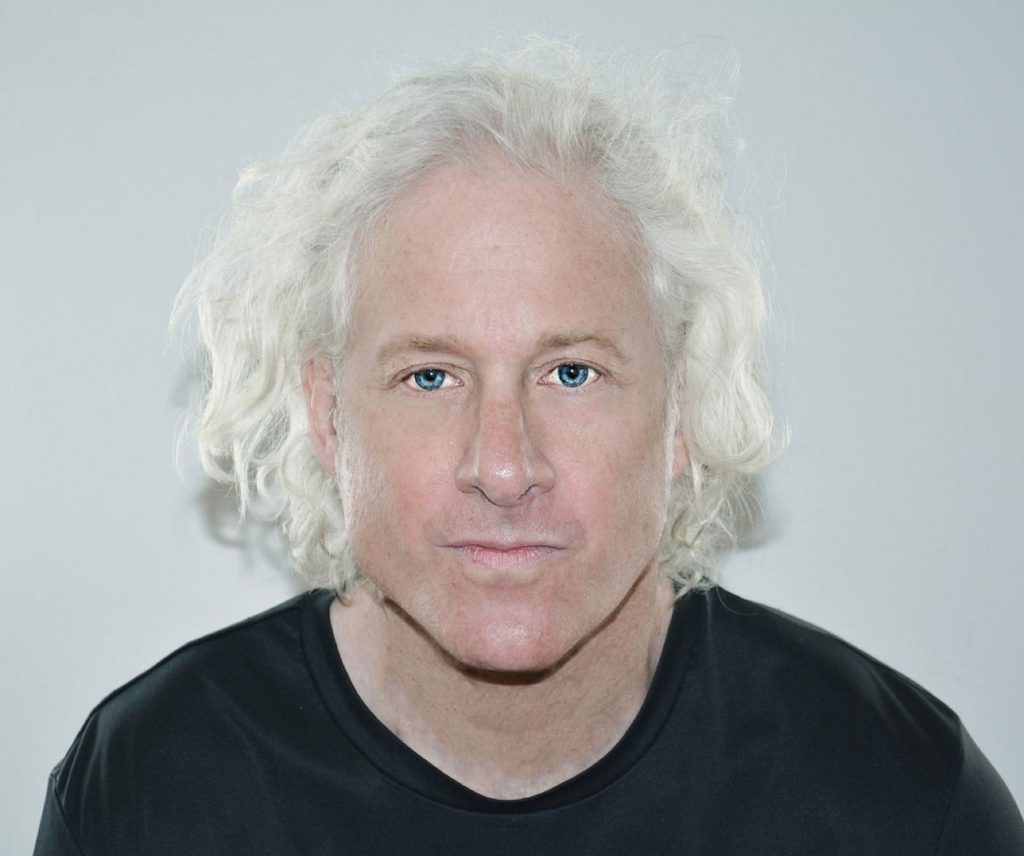 Vincent Bruckert's debut Dead-inspired single 'Heavy Blankets'