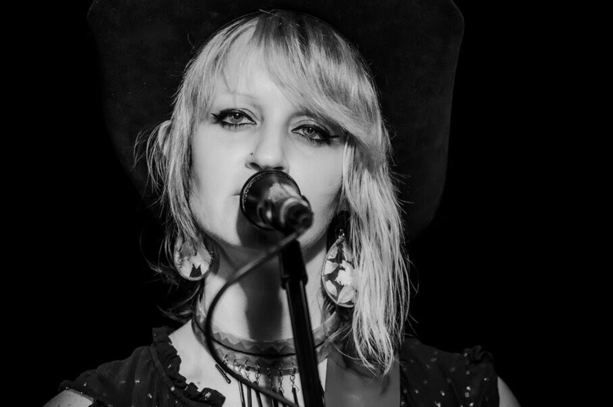 Shawn Williams debuts new single "Don't Go"