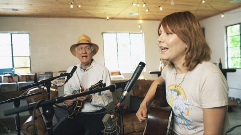 Molly Tuttle celebrates Father’s Day with new performance video for “Grass Valley” featuring her dad, Jack Tuttle
