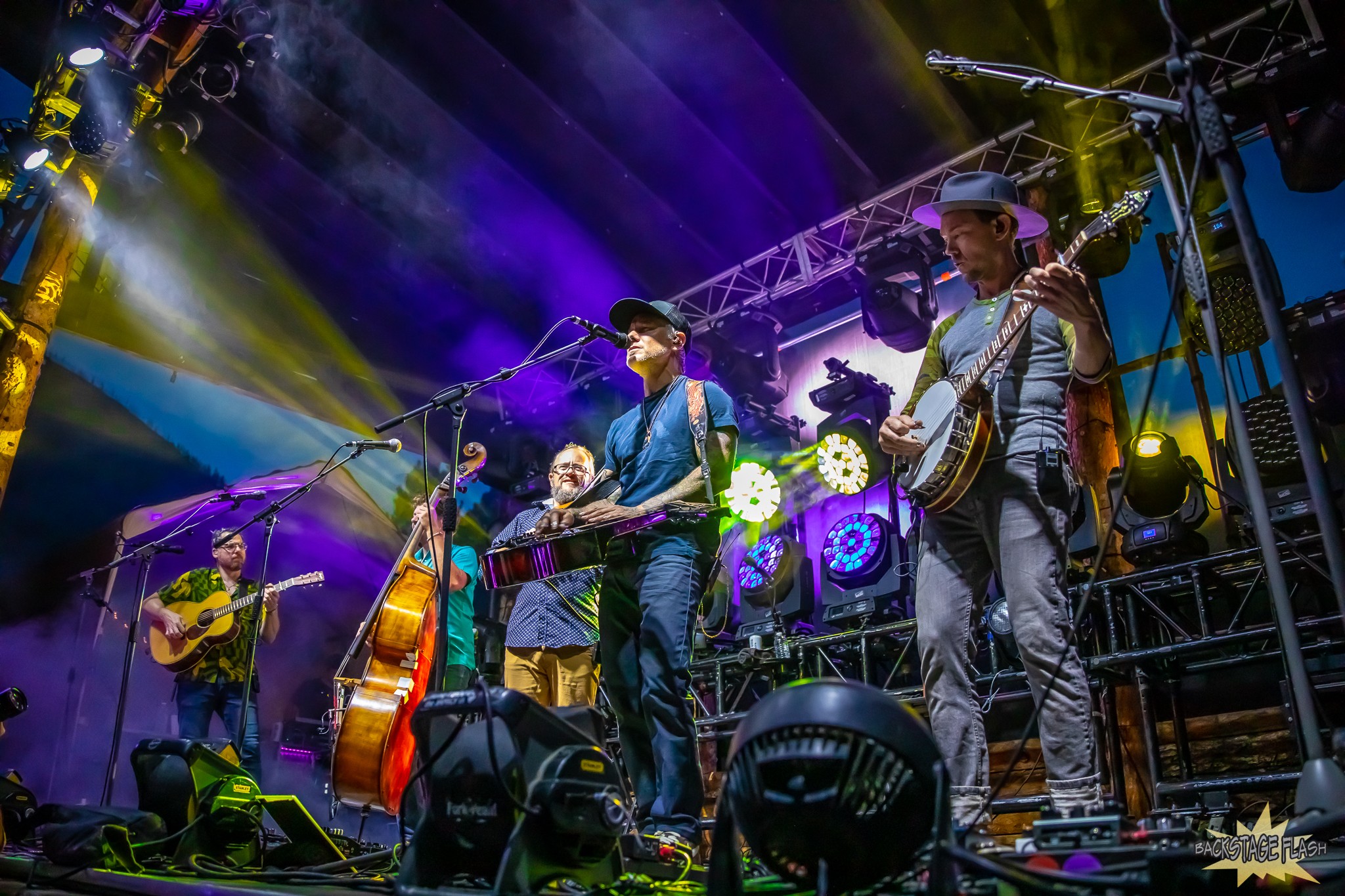 The Infamous Stringdusters | The Mishawaka | 8/12/22