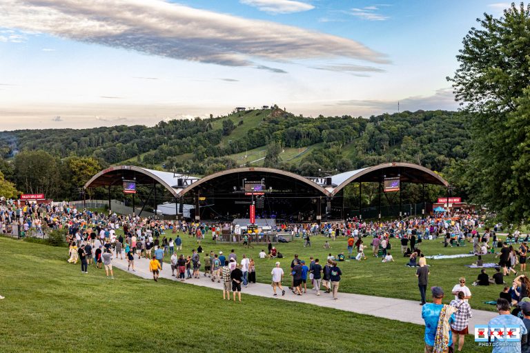 Phish | Alpine Valley Music Theatre | 8/12/2022