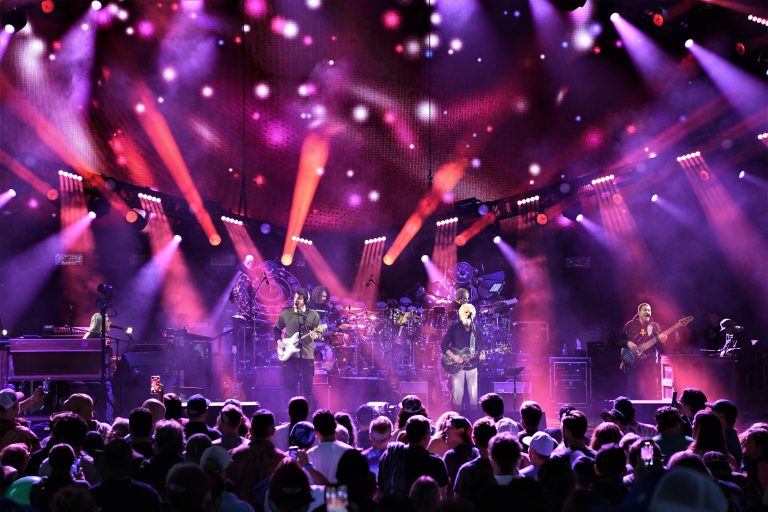 Musical Echoes: Celebrating 40 Spirited Years of the Grateful Dead at SPAC with Dead & Company