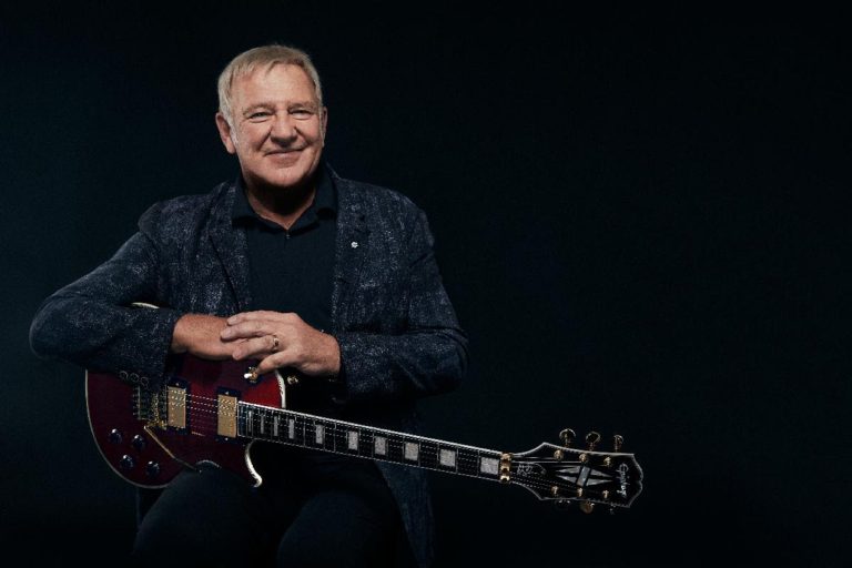 RUSH Lead Guitarist and Rock ‘n’ Roll Hall of Fame Legend Alex Lifeson Debuts New Epiphone Les Paul Custom in Ruby