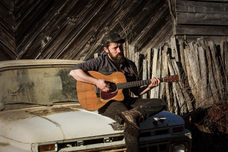 PIERCE EDENS SHARES NEW TRACK, “THE ONLY ONES” FROM FORTHCOMING ALBUM 'A LIFE IN TRADE' OUT SEPTEMBER 15