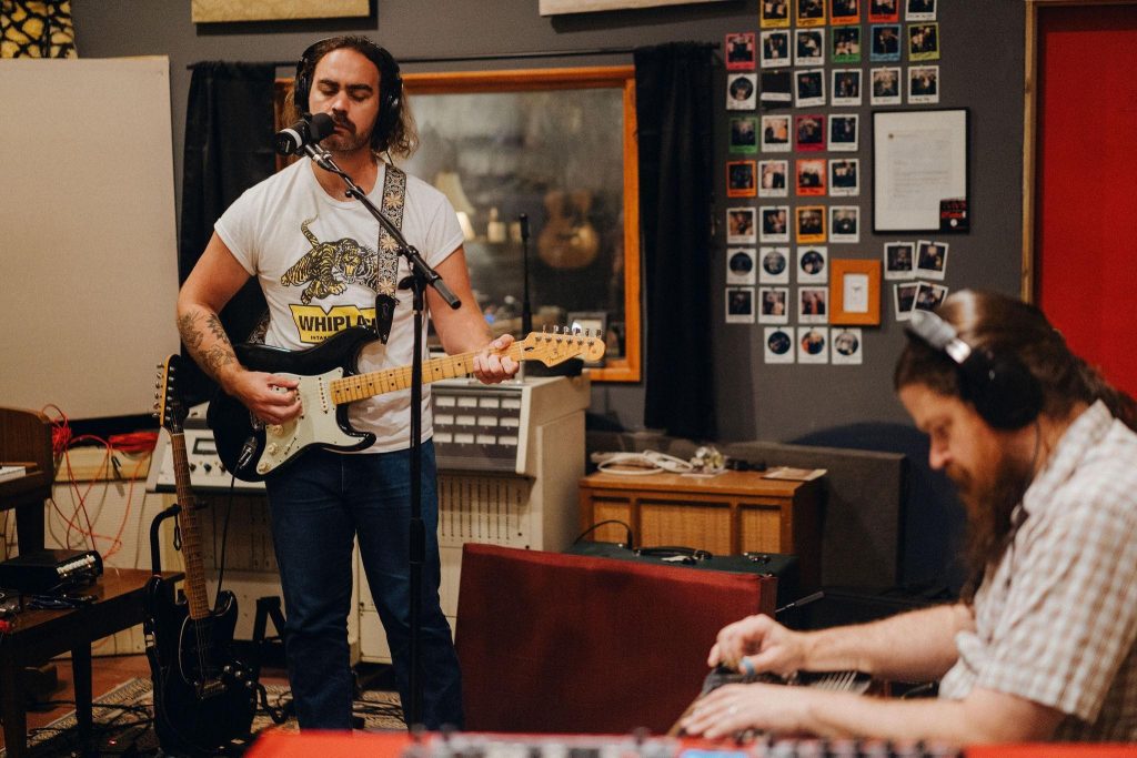 ‘Kintsugi’: Crafting Musical Wholeness from the Fragments of Genre