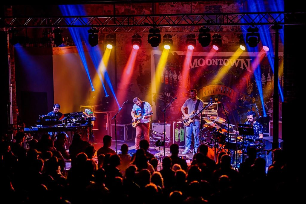 Watch Spafford Spin Stone Temple Pilots "Plush" Into 18-Minute Magic at Sold Out Moontown Brewing