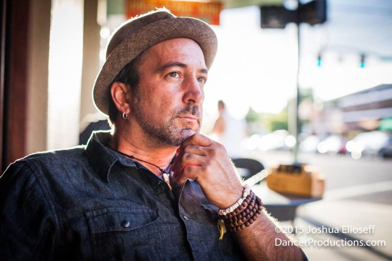 Album Review: Pete Kartsounes – Songs In The Key Of Love