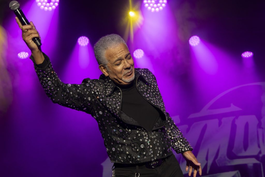 Still 'Too Hot ta Trot': The Commodores Electrify the Crowd