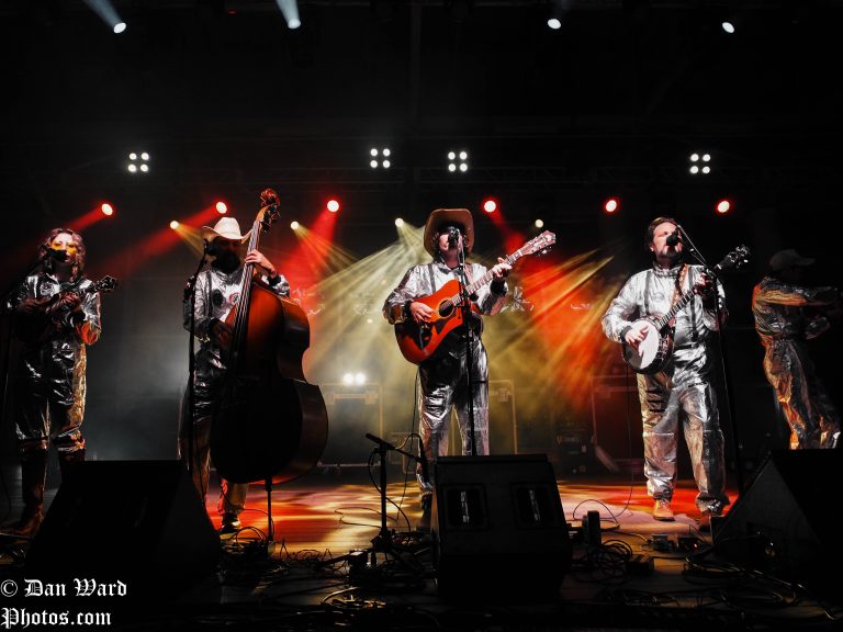 Pickin' in Paradise: A Journey to Bluegrass Island