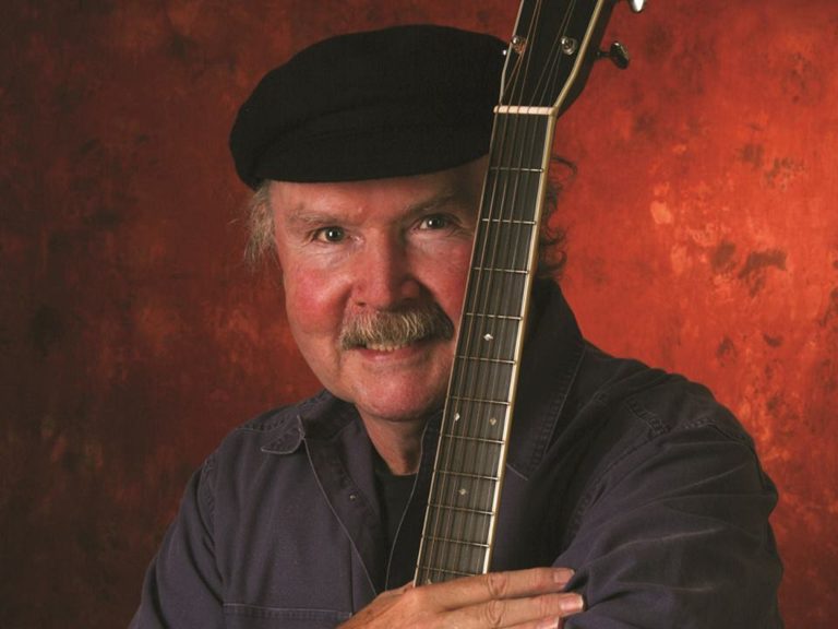 Folk Icon Tom Paxton Set to Play One Of His Last Shows In His Career at Club Passim on October 22